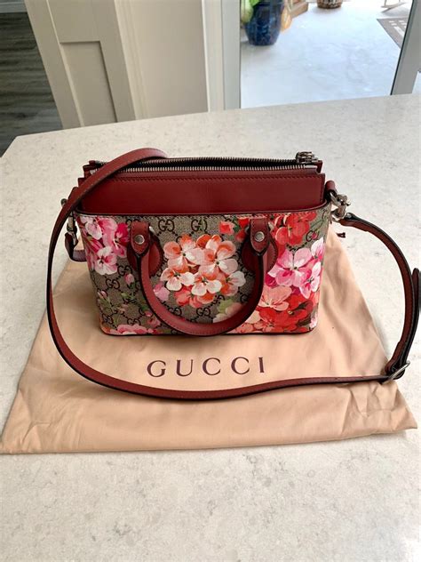 gucci bloom crossbody bag|crossbody gucci side bag.